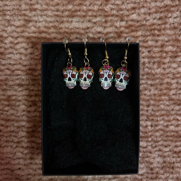 Dia de los muertos earrings - Picture 1 of 3
